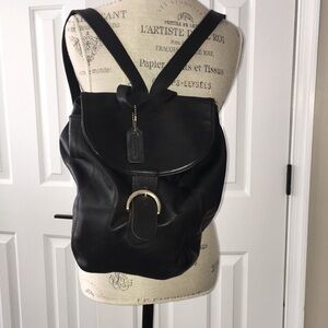 COACH VINTAGE # 9825 REAL LEATHER EUC BACKPACK STYLE MEDIUM SIZE HANDBAG